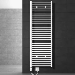 Badheizkörper Elektrisch mit Heizstab 900W 600x1800 mm Weiß gerade mit Seitenanschluss