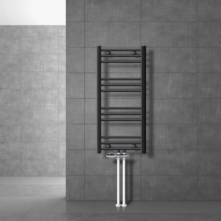 Badheizkörper Mittelanschluss 400x800 mm Anthrazit gerade mit Boden Anschlussgarnitur LuxeBath