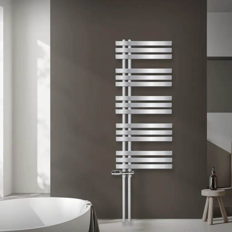 Badheizkörper Mittelanschluss 500x1200 mm Chrome mit Boden Anschlussgarnitur LuxeBath
