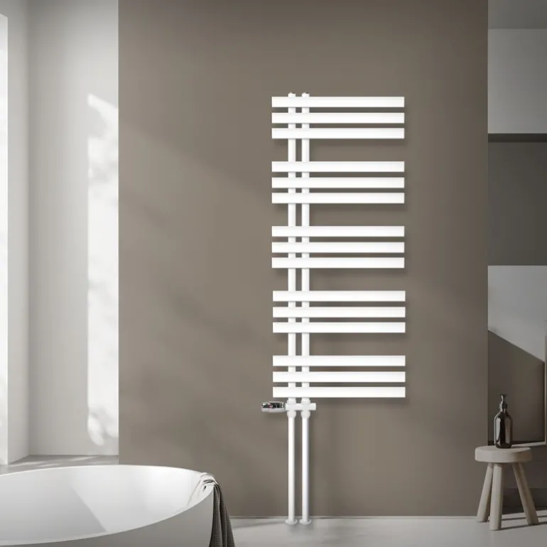 Badheizkörper Mittelanschluss 500x1200 mm Weiß mit Boden Anschlussgarnitur LuxeBath