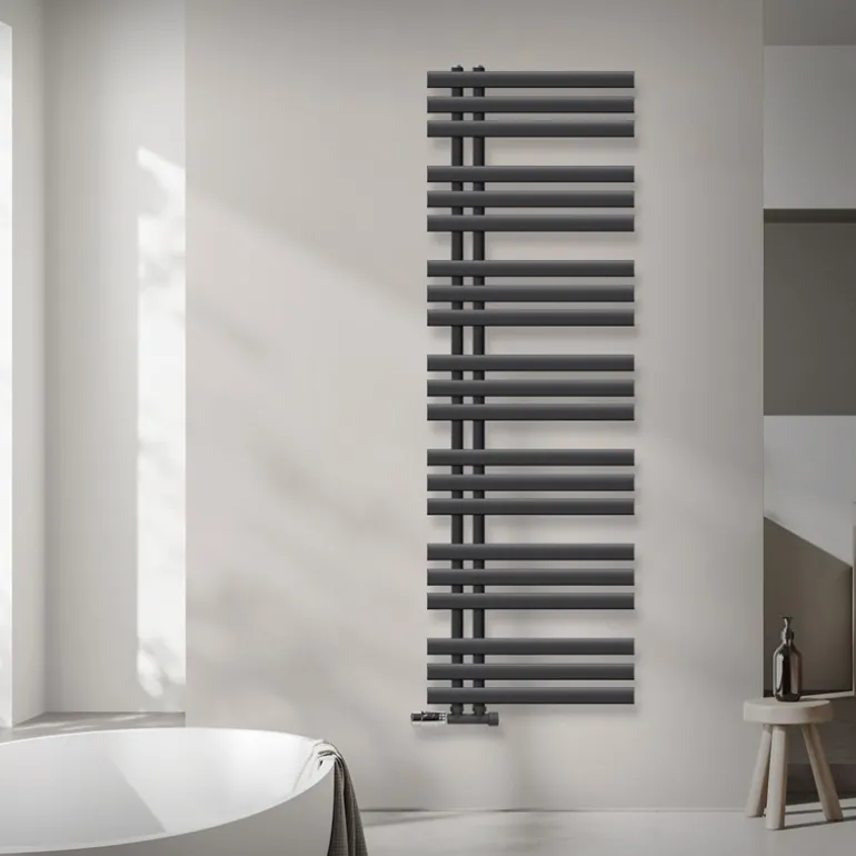 Badheizkörper Mittelanschluss 500x1600 mm Anthrazit mit Wand Anschlussgarnitur LuxeBath
