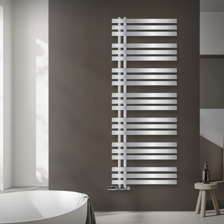 Badheizkörper Mittelanschluss 600x1600 mm Chrome mit Wand Anschlussgarnitur LuxeBath