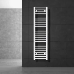 Elektrischer Badheizkörper mit Heizstab 1200W 300x1400 mm Weiß gerade Seitenanschluss & Thermostat Digitalanzeige LuxeBath