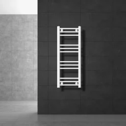 Elektrischer Badheizkörper mit Heizstab 600W 300x800 mm Weiß gerade Seitenanschluss & Thermostat Digitalanzeige LuxeBath